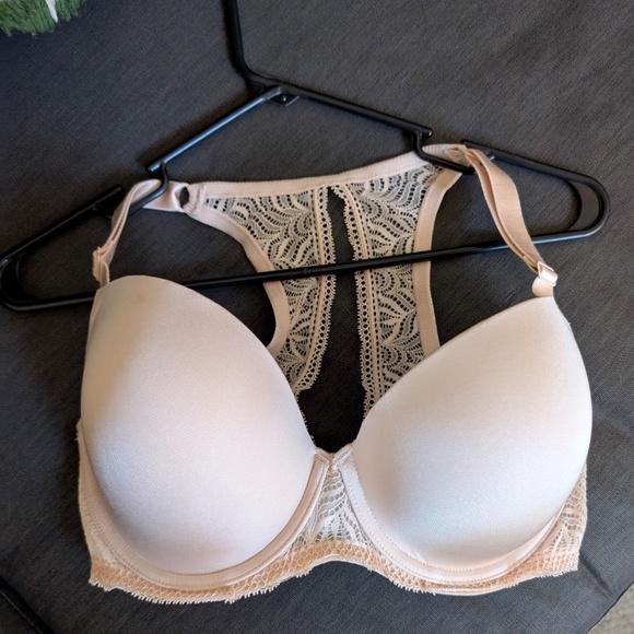 Paramour by Felina Carolina Lace-Back Full-Figure Contour Bra 34DDD- Never Worn! - Picture 3 of 8